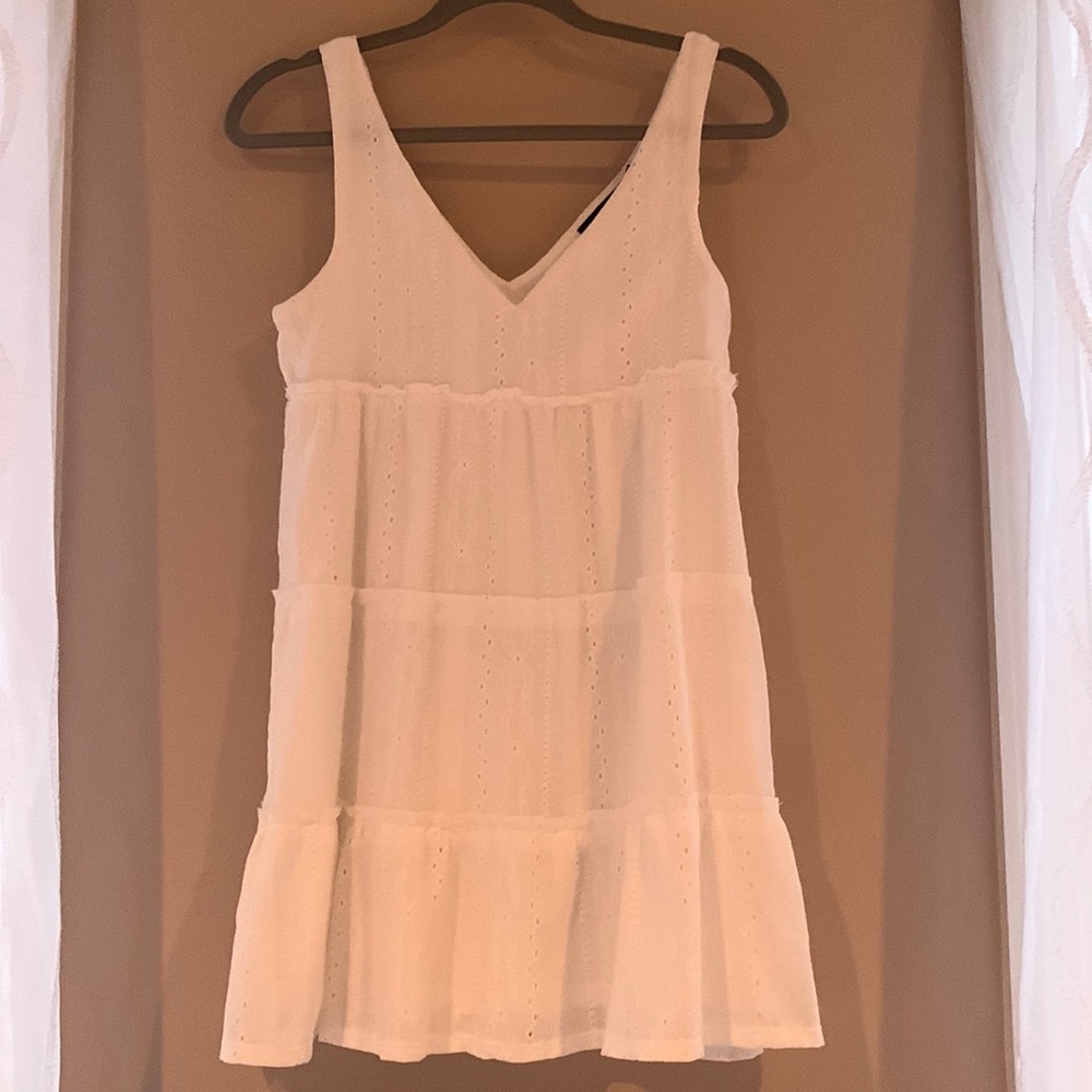 Loose White dress